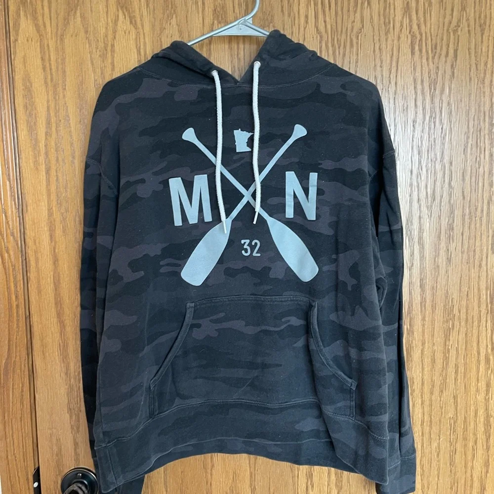 mn sweatshirt - Picture 1 of 3